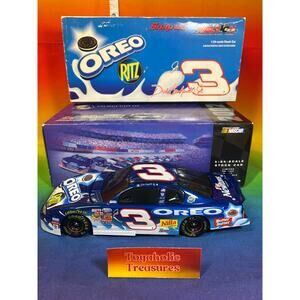 Action Racing NASCAR Dale Jr #3 Oreo/Ritz 2002 Monte Carlo 1:24